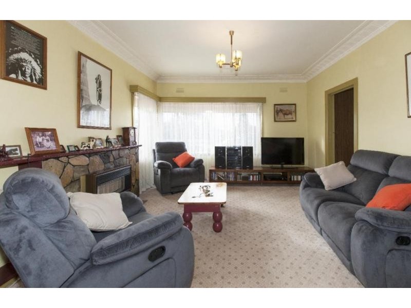 142 Moore Street, Ararat VIC 3377