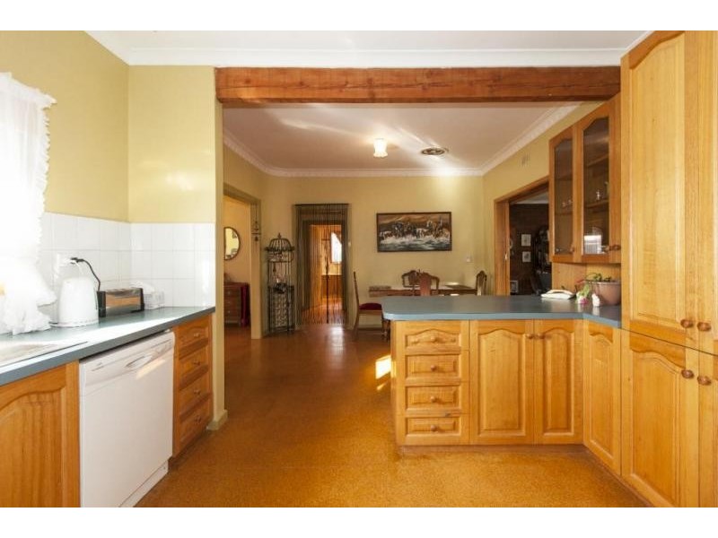 142 Moore Street, Ararat VIC 3377