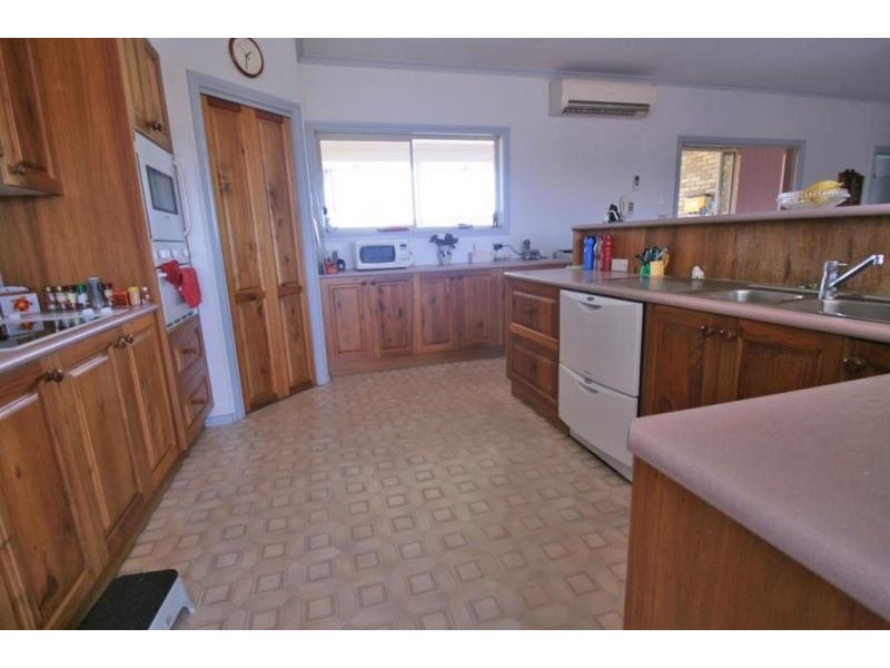 76 Old Brewery Road, Armstrong VIC 3377