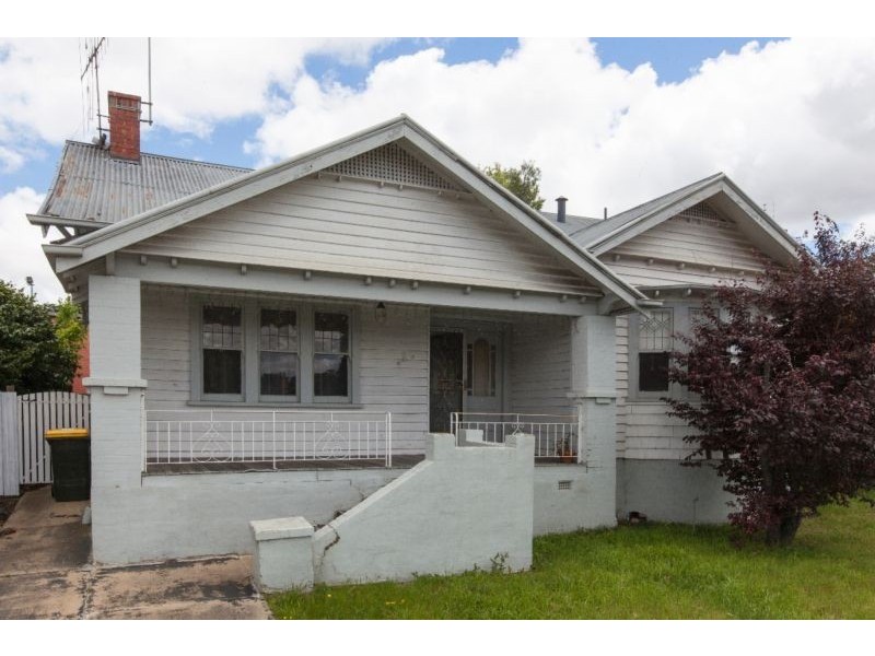 9 Lambert Street, Ararat VIC 3377