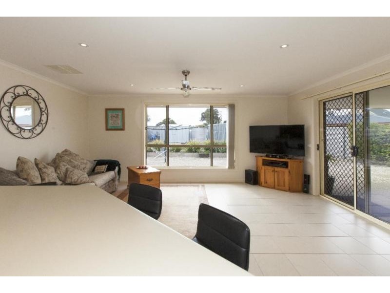 2 Eyre Street, Ararat VIC 3377