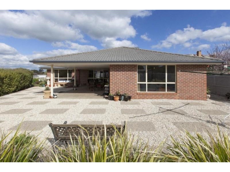 2 Eyre Street, Ararat VIC 3377