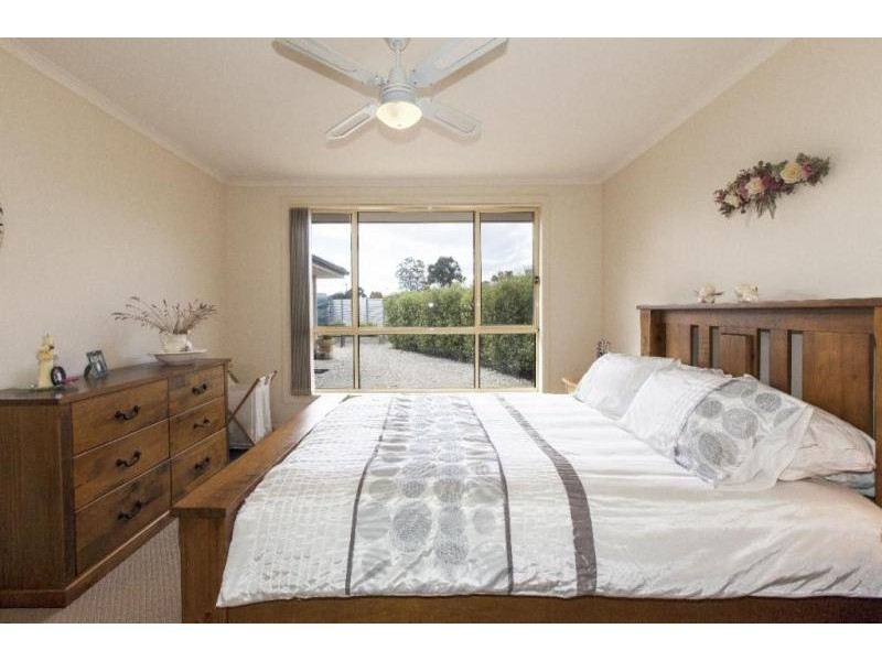 2 Eyre Street, Ararat VIC 3377