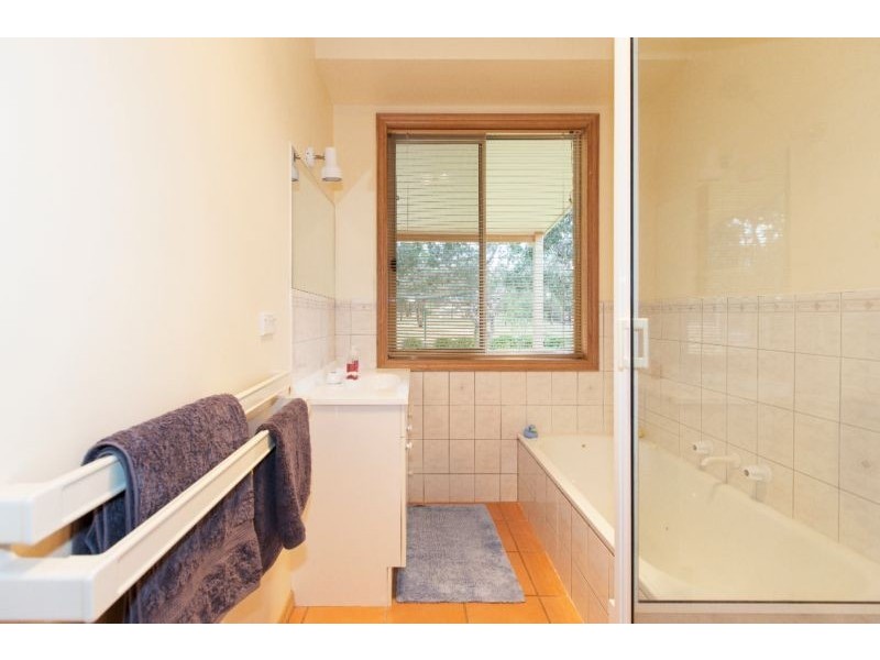 24 Packard Drive, Ararat VIC 3377