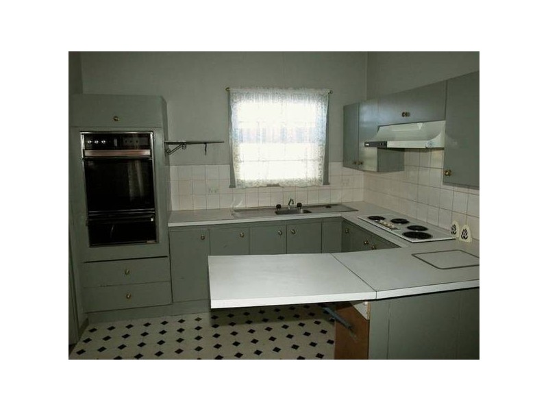 5 Laidlaw STREET, Ararat VIC 3377