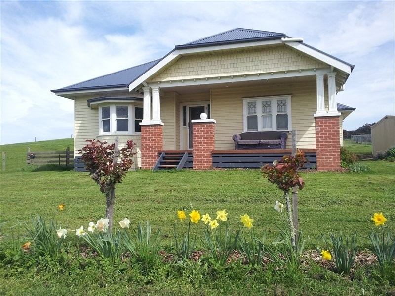 213 Lexton Road, Beaufort VIC 3373