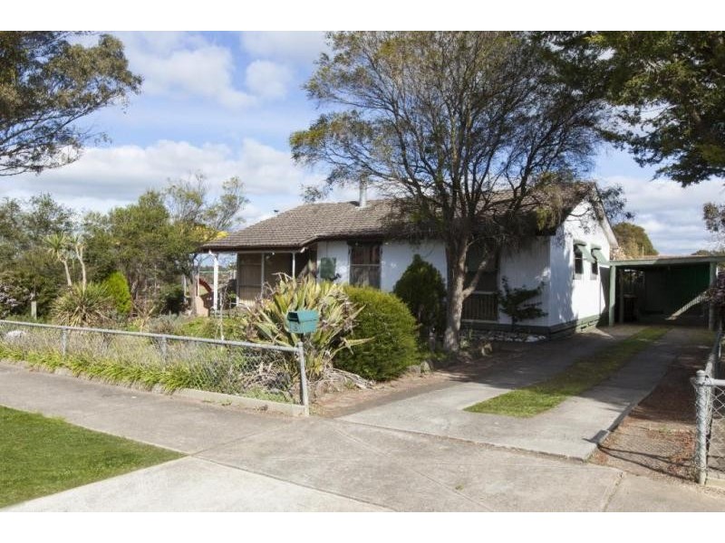 18 Marx Crescent, Ararat VIC 3377