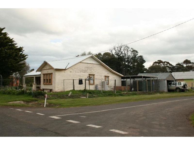 36 McLennan Street, Glenthompson VIC 3293