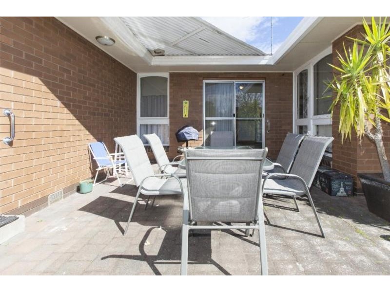 17 High Street West, Ararat VIC 3377