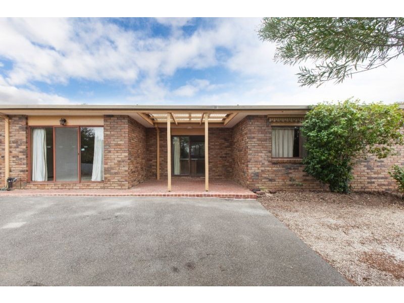 2/4 Kimbarra Court, Ararat VIC 3377