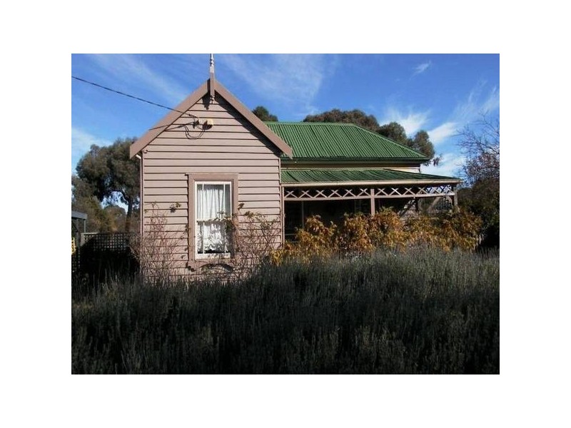 102 Main STREET, Great Western VIC 3377