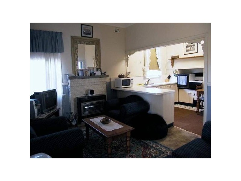 102 Main STREET, Great Western VIC 3377