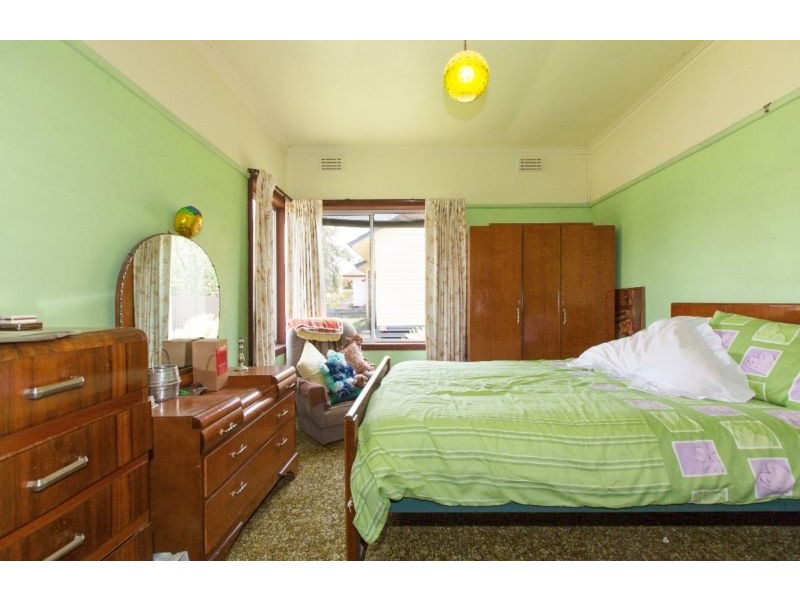 27 Laidlaw Street, Ararat VIC 3377