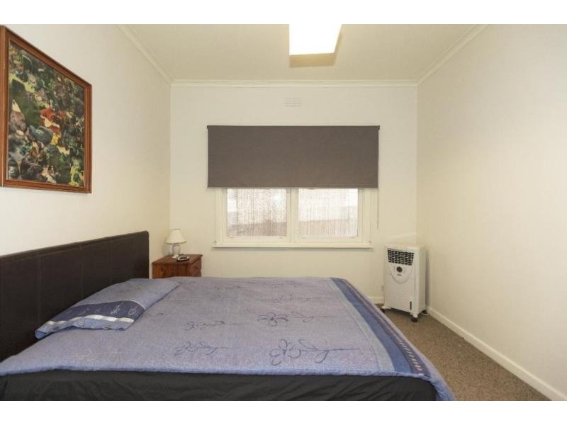 37 High Street West, Ararat VIC 3377