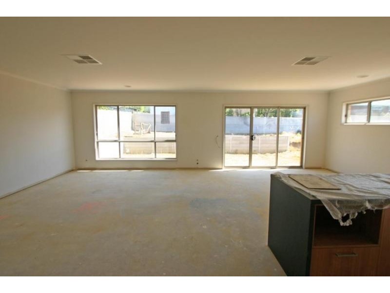 1 Bailey Lane, Ararat VIC 3377