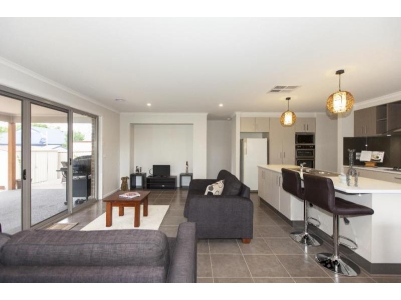 14A Elizabeth Street, Ararat VIC 3377