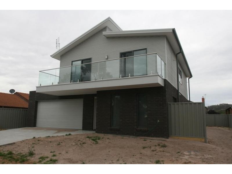 30A Hewitt Street, Ararat VIC 3377