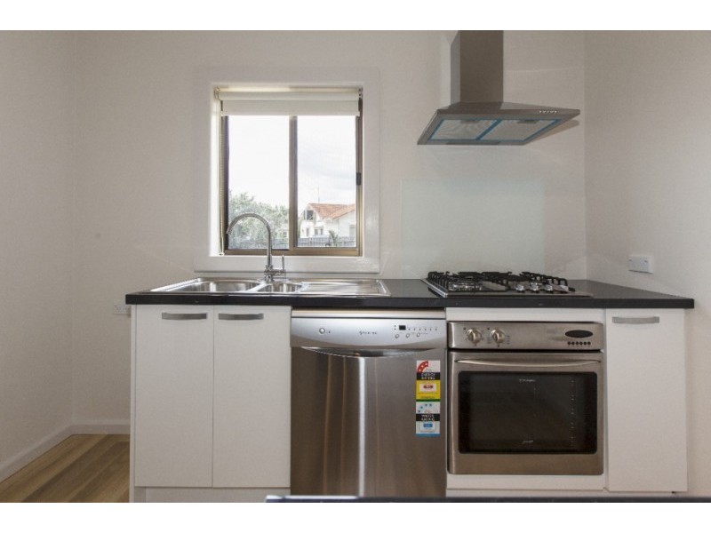 8 Wilmot Street, Ararat VIC 3377