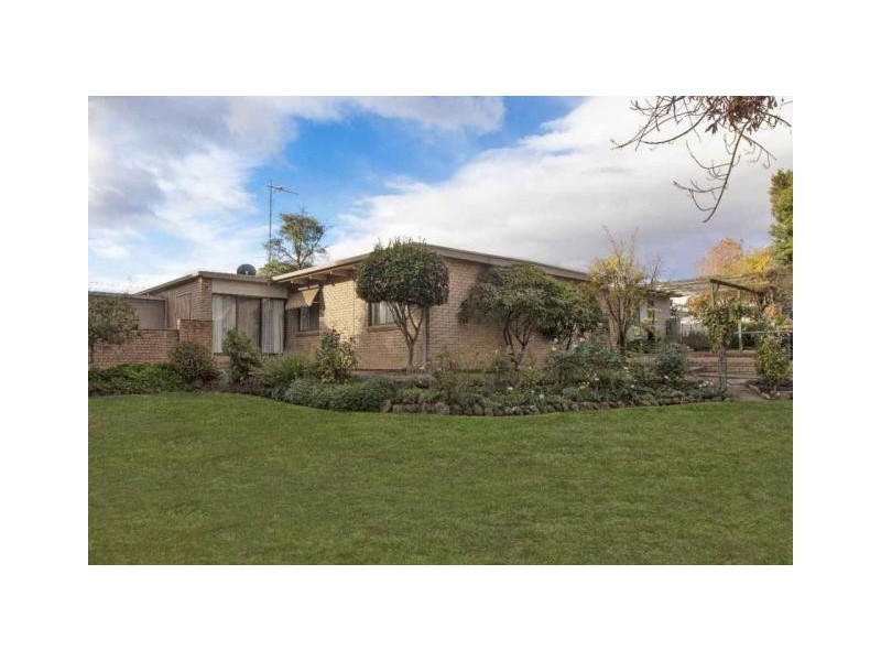 36A McGibbony Street, Ararat VIC 3377