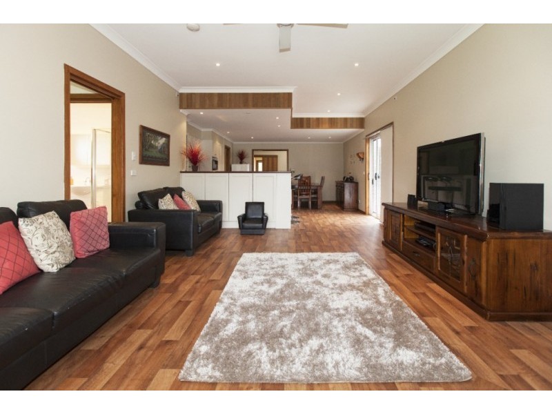 26 McGibbony Street, Ararat VIC 3377