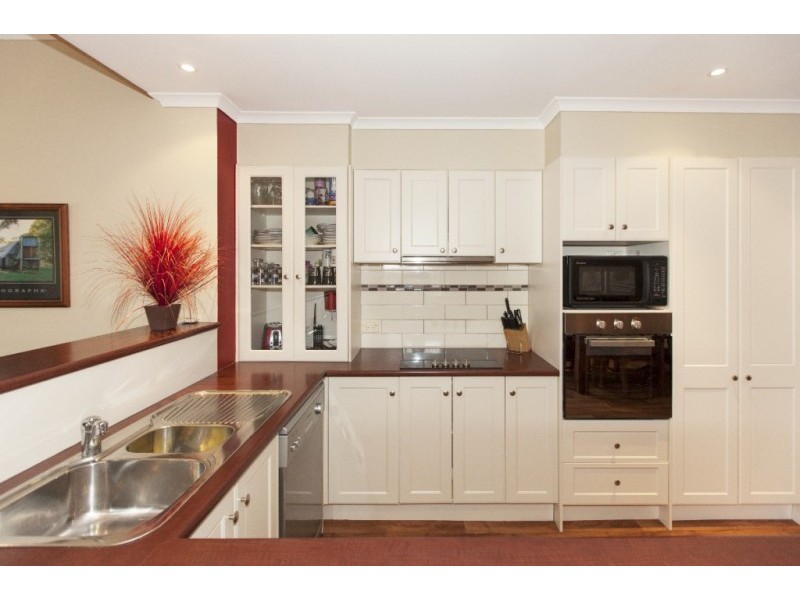 26 McGibbony Street, Ararat VIC 3377