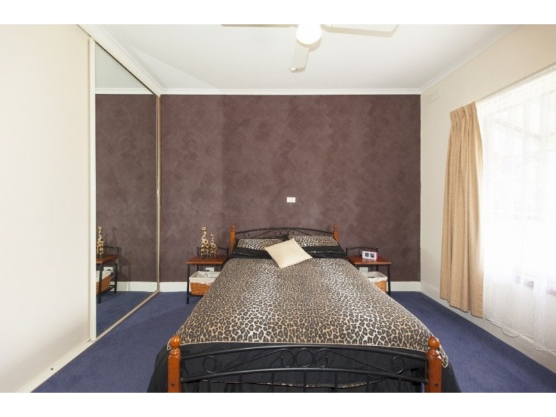 26 McGibbony Street, Ararat VIC 3377