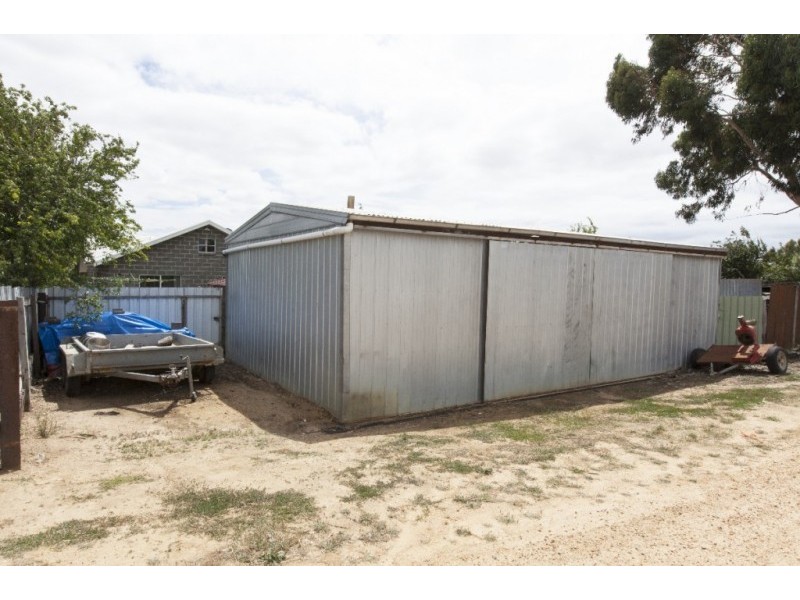 26 McGibbony Street, Ararat VIC 3377