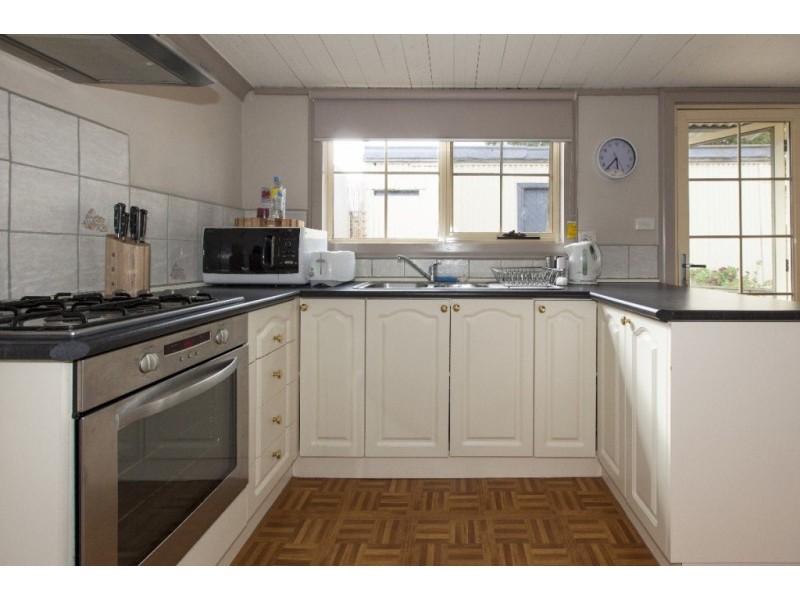 23 Campbell Street, Ararat VIC 3377