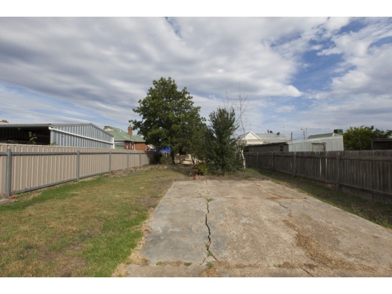 23 Campbell Street, Ararat VIC 3377