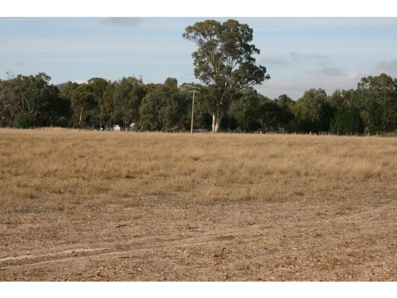 21 & 22 Ethels Court, Amphitheatre VIC 3468