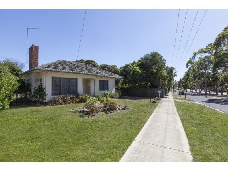 32 Port Fairy Road, Ararat VIC 3377