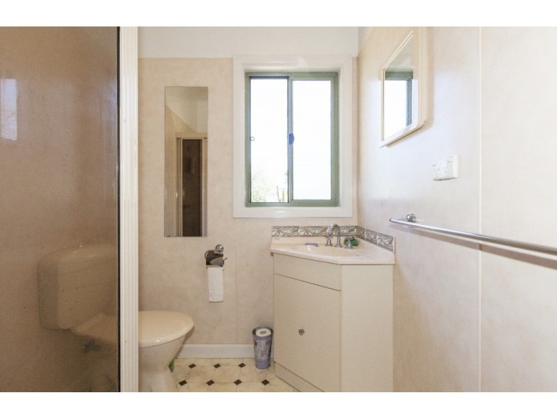 32 Port Fairy Road, Ararat VIC 3377