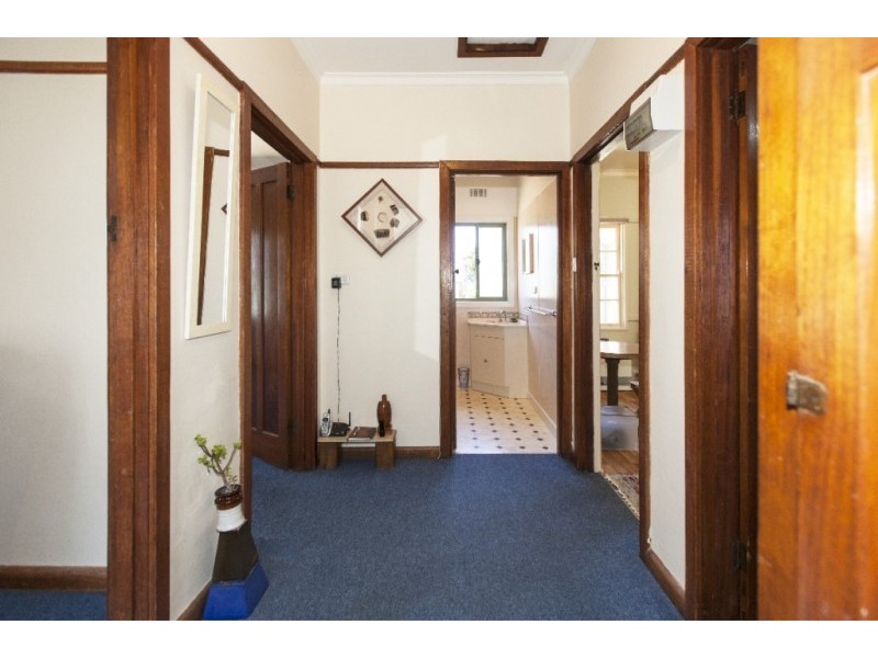 32 Port Fairy Road, Ararat VIC 3377