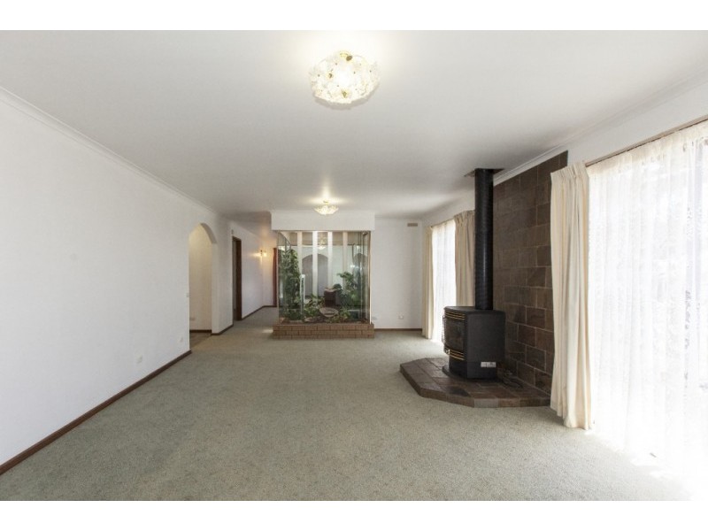 22 Langford Street, Ararat VIC 3377