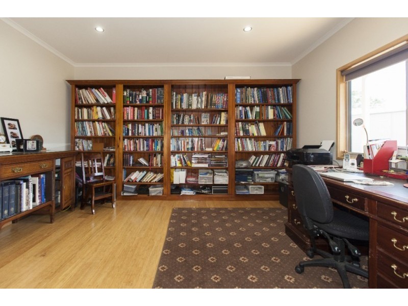 74 Tatyoon Road, Ararat VIC 3377