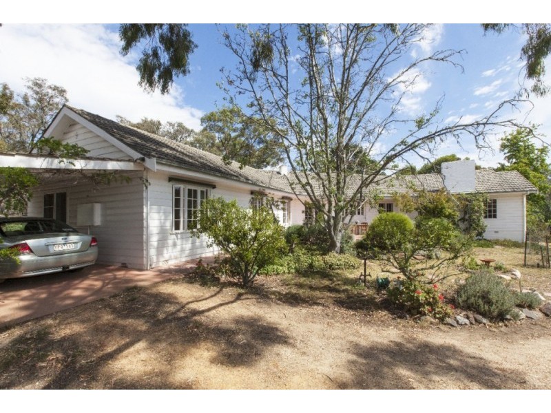 10 Matthews Place, Ararat VIC 3377