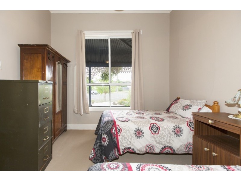 44 Queen Street, Ararat VIC 3377