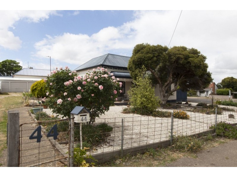 44 Queen Street, Ararat VIC 3377