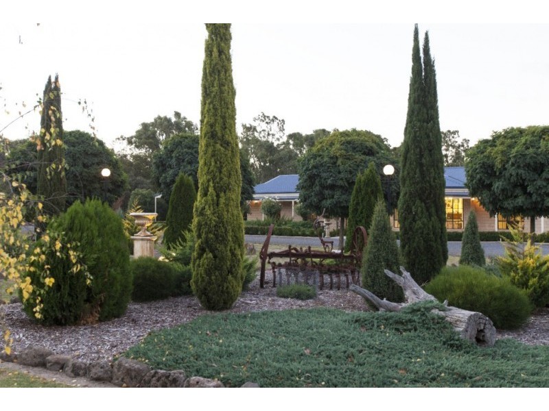 15 Kennel Road, Ararat VIC 3377