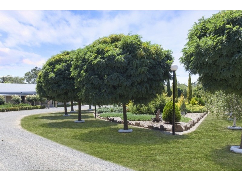 15 Kennel Road, Ararat VIC 3377