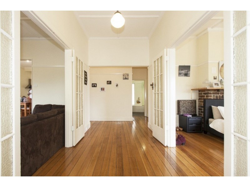 16 Barkly Street West, Ararat VIC 3377