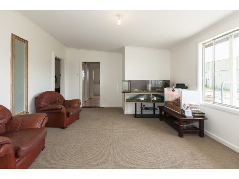 16 Barkly Street West, Ararat VIC 3377