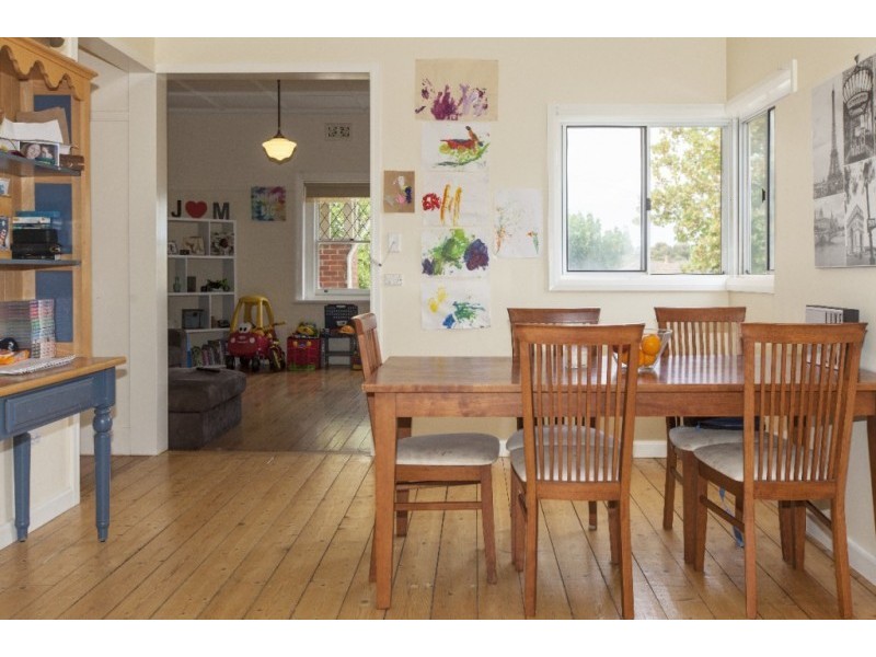 16 Barkly Street West, Ararat VIC 3377