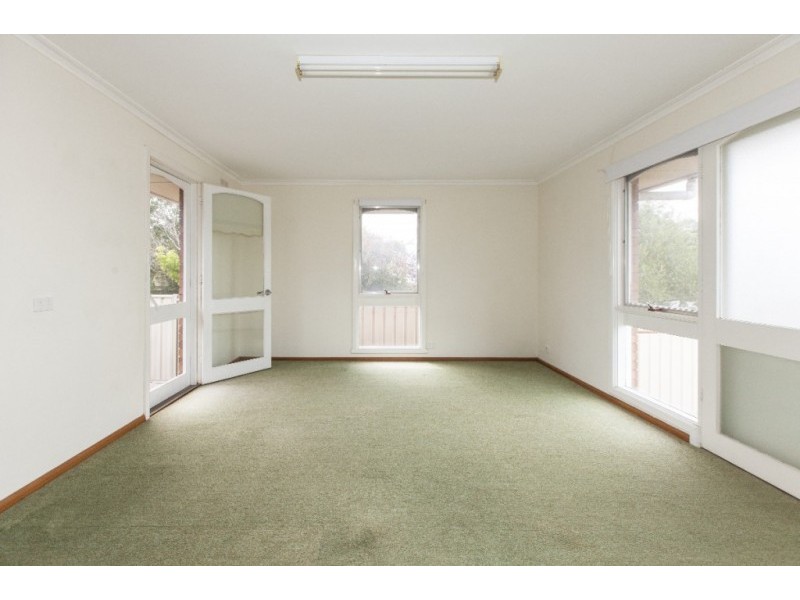 17 High Street West, Ararat VIC 3377