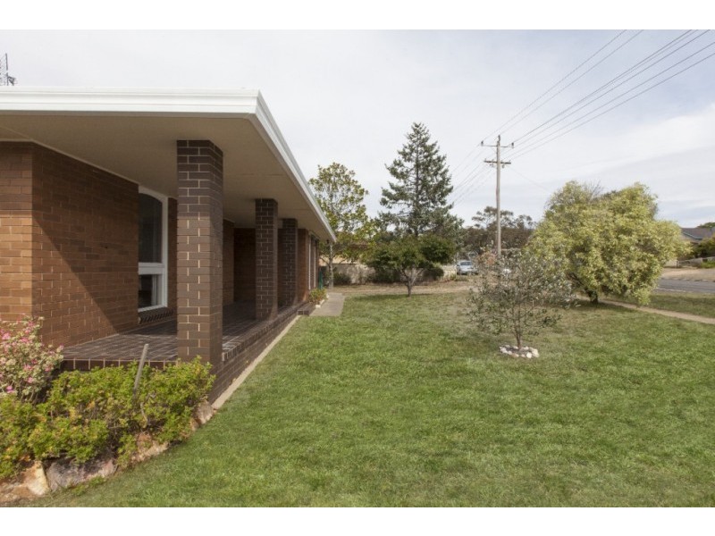 17 High Street West, Ararat VIC 3377