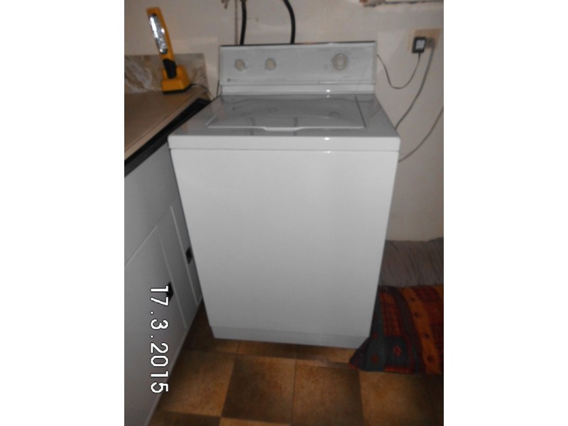 2087 Glenelg Highway, Lake Bolac VIC 3351