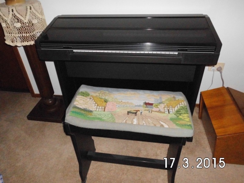 2087 Glenelg Highway, Lake Bolac VIC 3351