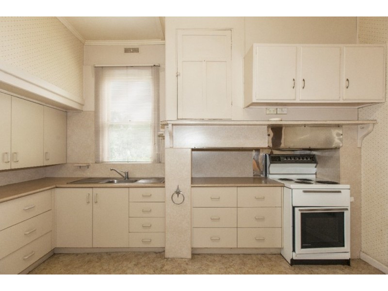 91 Moore Street, Ararat VIC 3377