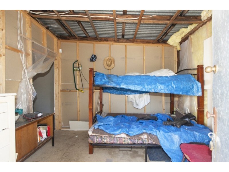 273 Kellys Beach Road, Lake Fyans VIC 3381