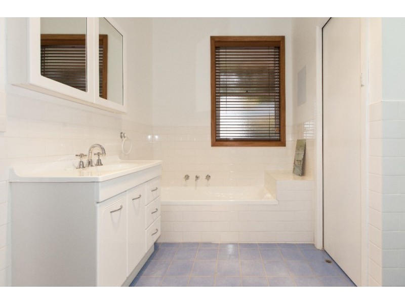 4 Brewster Road, Ararat VIC 3377